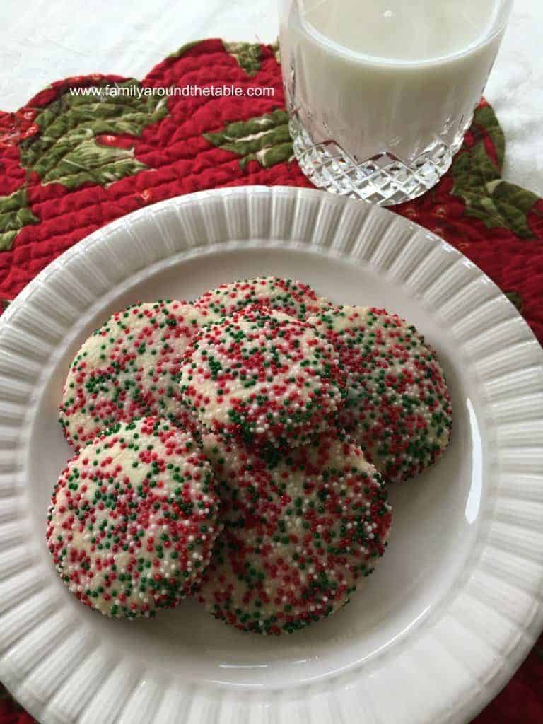 The Best Christmas Cookie Recipes - Sweet Humble Home - Blogger Roundup #christmascookies, #bestchristmascookies, #christmascookieroundup, #sweethumblehome