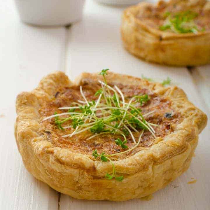 Recipe for a mini onion & cheese quiche appetizer